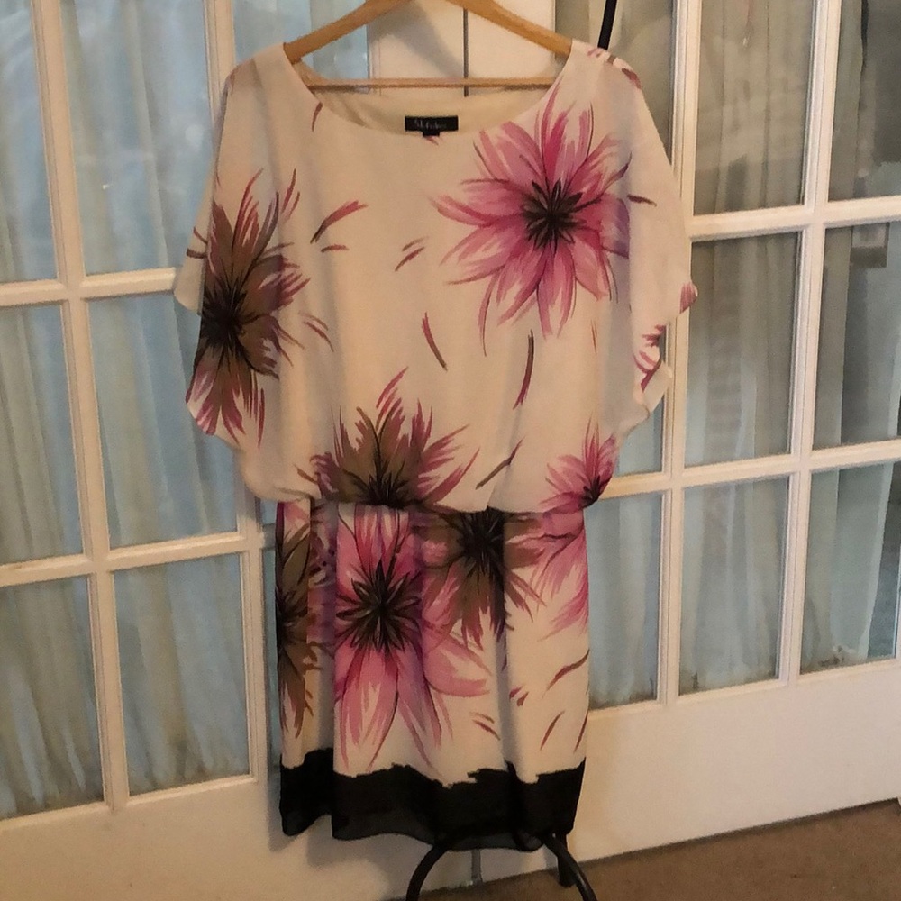 SL Fashions pullover floral dress - size 18